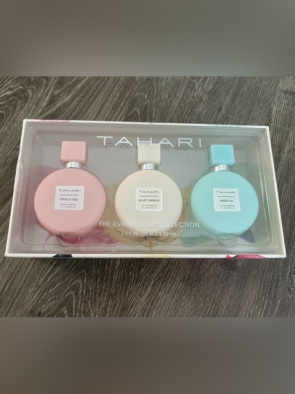 TAHARI The Everbloom Collection 3• 1  Fl. Eau de Parfum. NEW